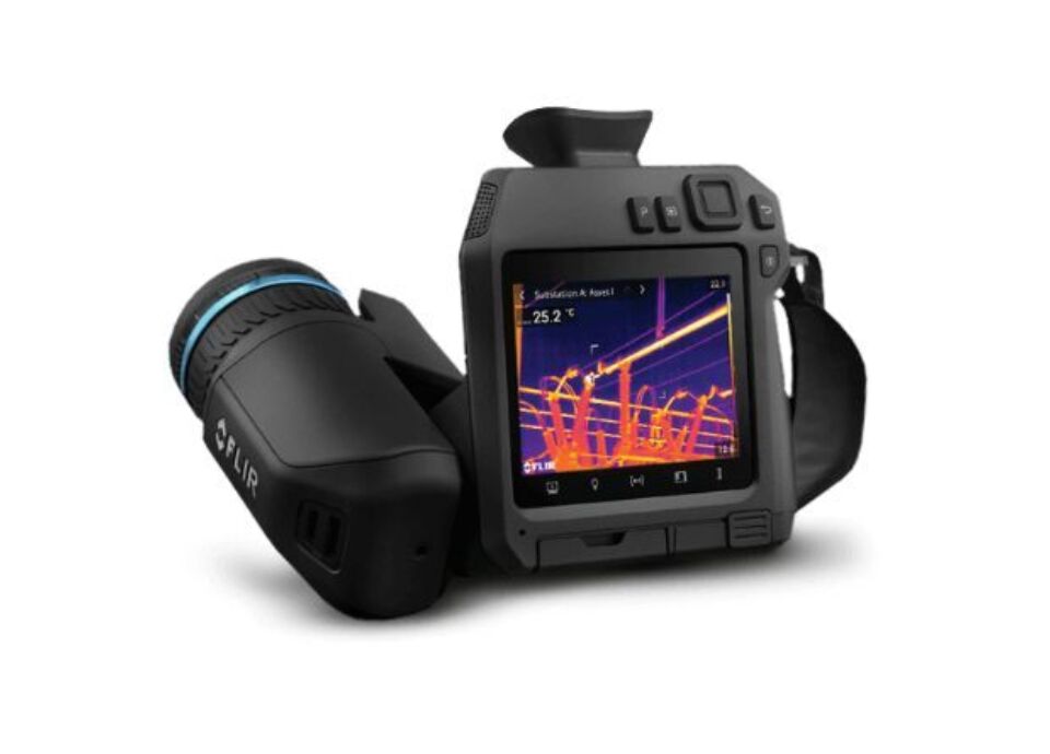 FLIR T840